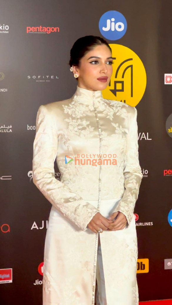 photos priyanka chopra jonas and bhumi pednekar grace the red carpet of the jio mami film festival 2023 day 3 4