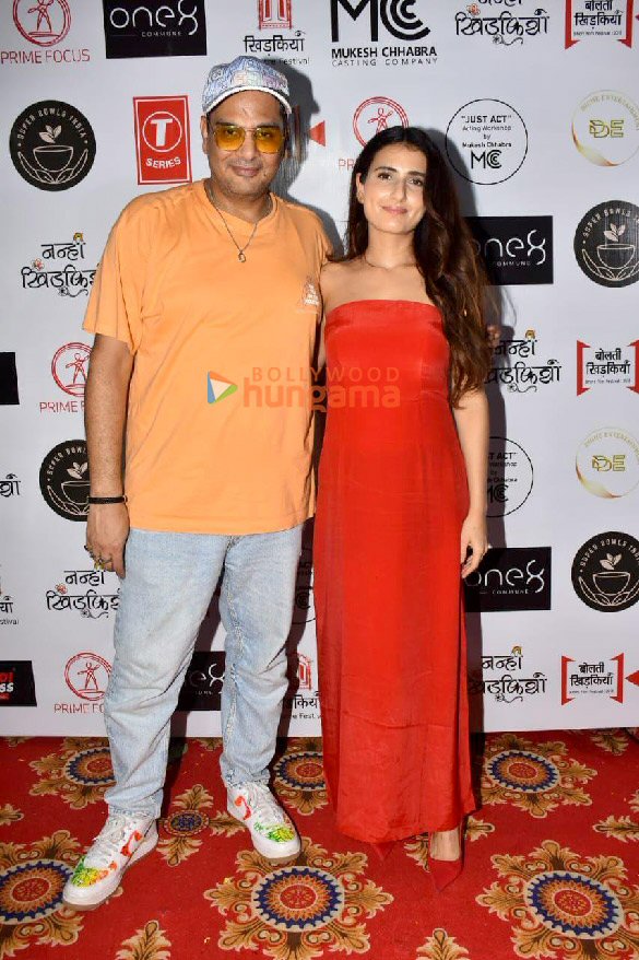 photos pulkit samrat nitesh tiwari jaideep ahlawat sunil grover and farah khan snapped at mukesh chhabras khidkiyaan 7th edition theatre festival 2