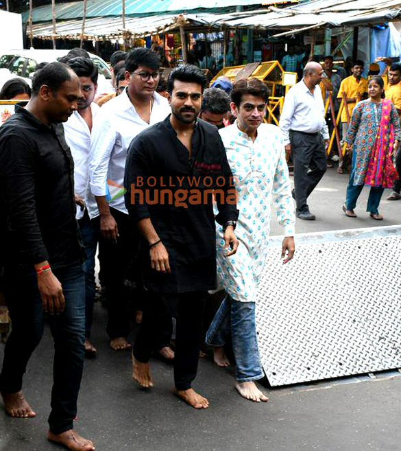 photos ram charan snapped at siddhivinayak temple in mumbai 1