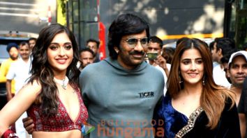 Photos: Ravi Teja, Gayatri Bhardwaj and Nupur Sanon snapped on the sets of India’s Got Talent for Tiger Nageswara Rao promotions