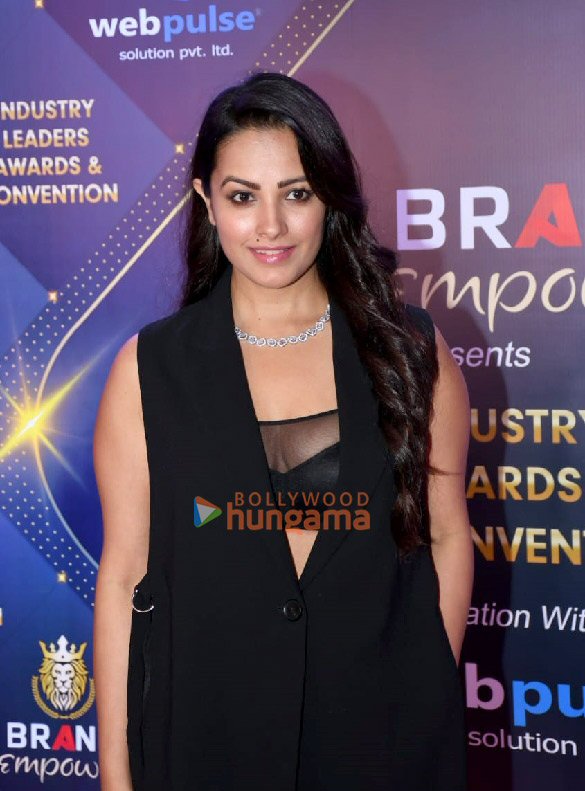 photos shilpa shetty and others snapped at industry leaders and awards convention 3