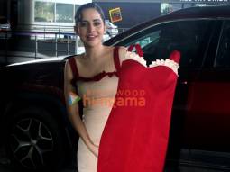 Photos: Uorfi Javed and Yuvraj Singh snapped at the airport
