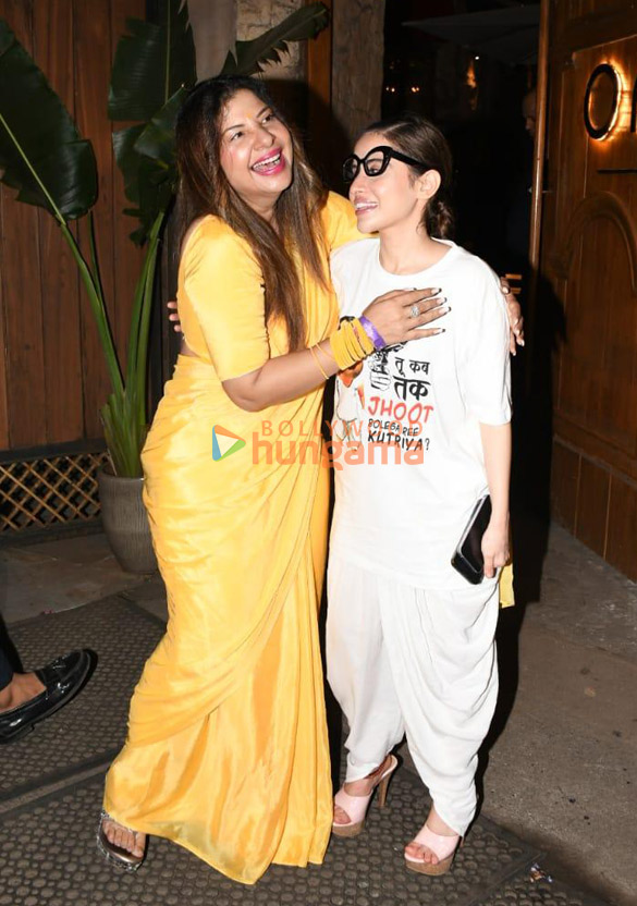 photos uorfi javed hosts bollywood themed per birthday bash at one 8 commune in juhu 1122 3