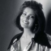 Zeenat Aman recalls the 1980s with glamorous throwback picture; see post