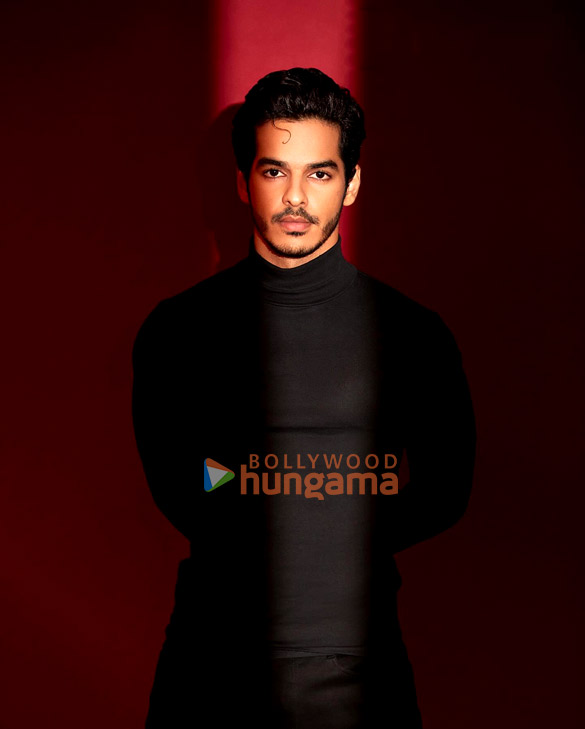ishaan khatter 3 27