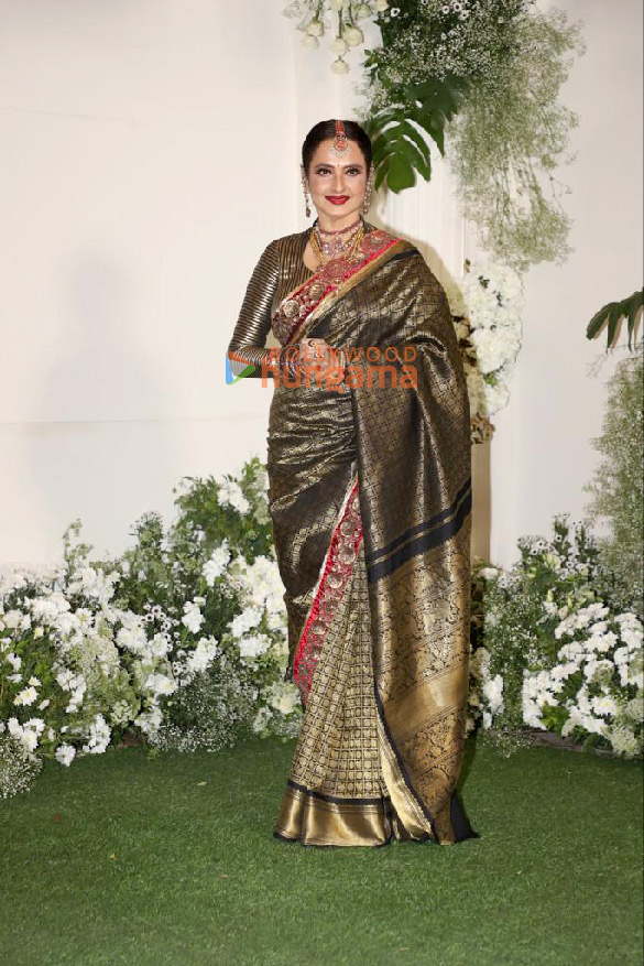 photos celebs attend manish malhotras diwali bash 12