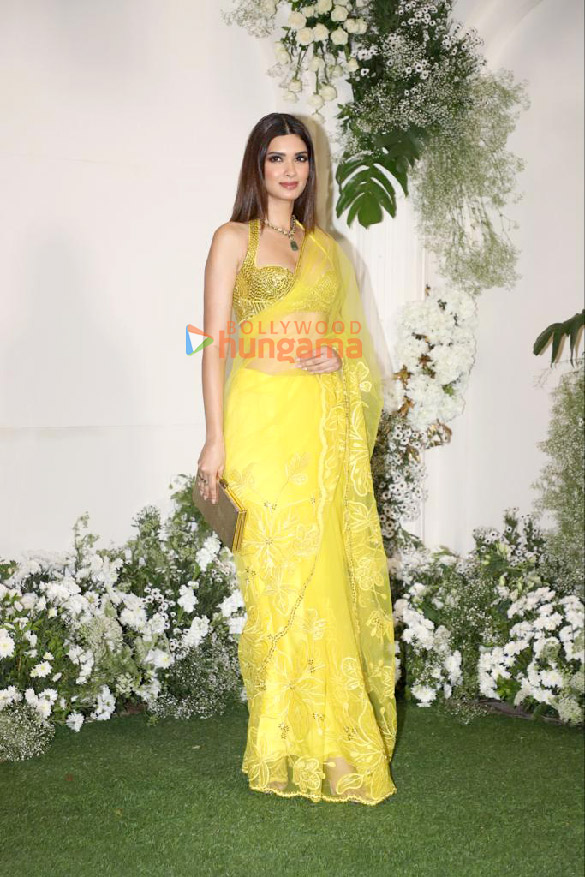 photos celebs attend manish malhotras diwali bash 13