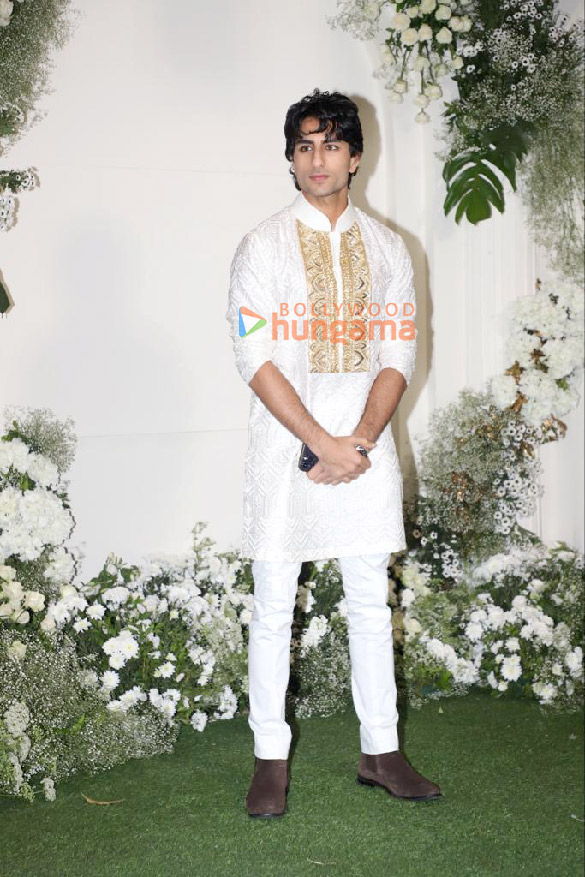 photos celebs attend manish malhotras diwali bash 44