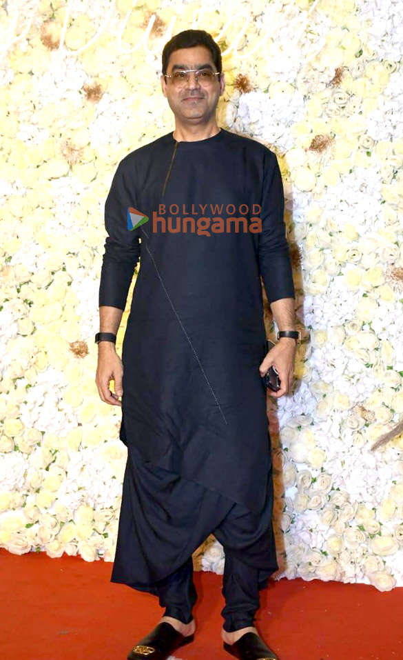 photos celebs grace krishan kumars diwali bash 21 2