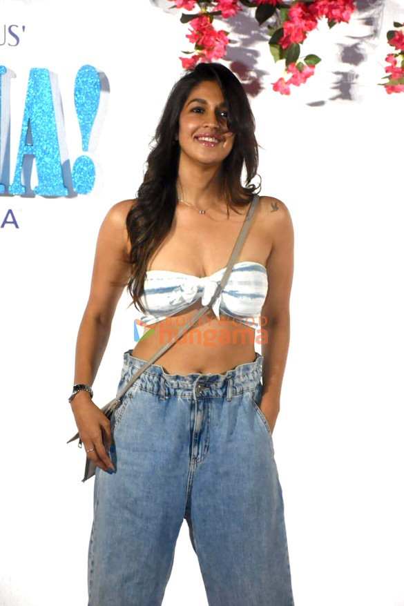 photos celebs grace the mamma mia pink carpet at jio world centre bkc bandra 18