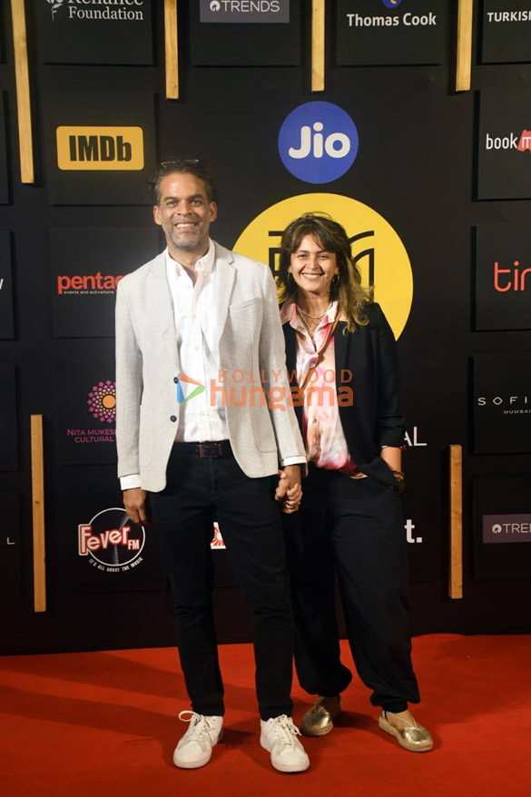 photos celebs grace the closing ceremony of jio mami mumbai film festival 2023 17