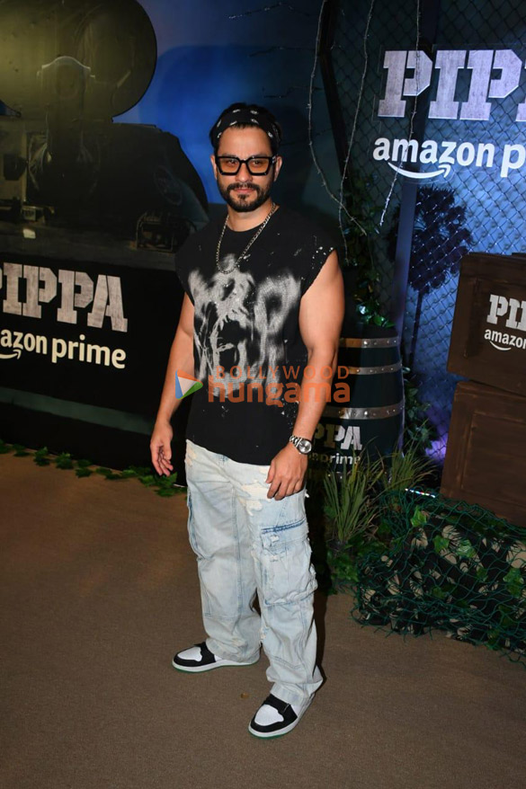 photos celebs grace the premiere of pippa 5