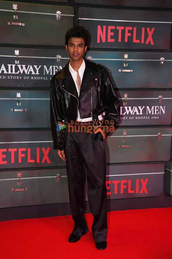photos celebs grace the premiere of the railway men 11