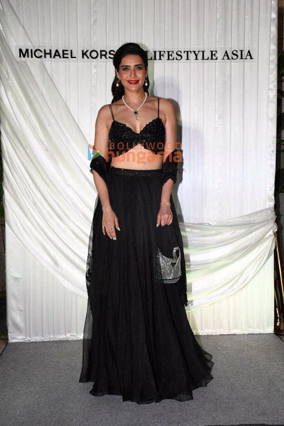 photos celebs snapped at lifestyle asia diwali bash 7