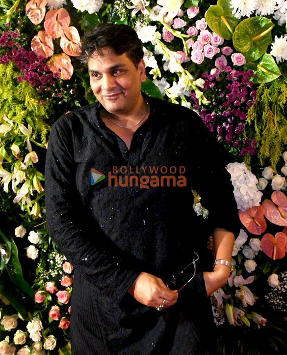 photos celebs snapped attending ektaa r kapoors diwali bash 59