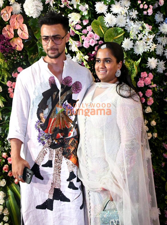 photos celebs snapped attending ektaa r kapoors diwali bash 60