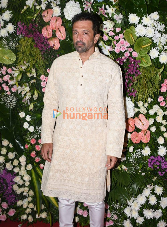 photos celebs snapped attending ektaa r kapoors diwali bash 9