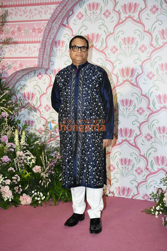 photos celebs snapped attending ramesh s tauranis diwali bash 2