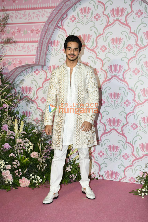 photos celebs snapped attending ramesh s tauranis diwali bash 88 5