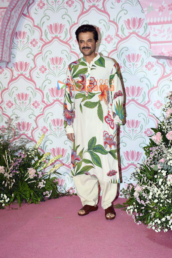 photos celebs snapped attending ramesh s tauranis diwali bash1 12