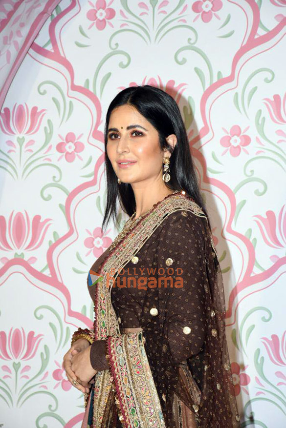 photos celebs snapped attending ramesh s tauranis diwali bash1 34