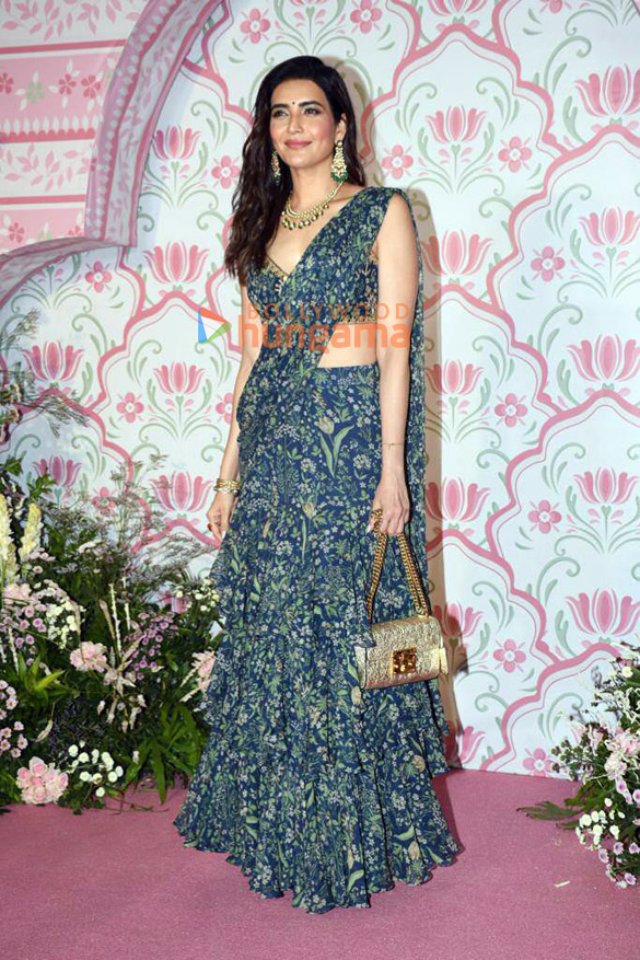 photos celebs snapped attending ramesh s tauranis diwali bash1 5