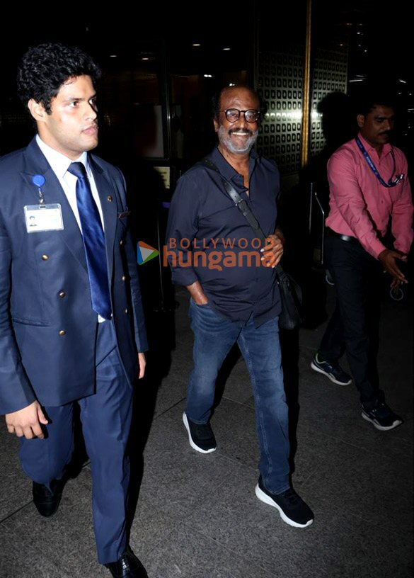 photos kiara advani sidharth malhotra rajinikanth and ektaa r kapoor snapped at the airport 5