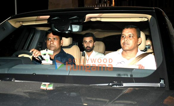 Photos: Ranbir Kapoor, Alia Bhatt, Shaheen Bhatt, Soni Razdan, Neetu Kapoor at Taj Hotel Colaba Photos: Ranbir Kapoor, Alia Bhatt, Shaheen Bhatt, Soni Razdan, Neetu Kapoor at Taj Hotel Colaba