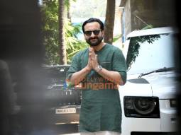 Photos: Saif Ali Khan and Kareena Kapoor Khan snapped in Bandra