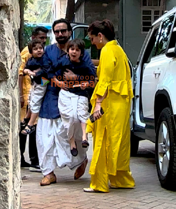 Photos: Saif Ali Khan and Kareena Kapoor Khan spotted in Bandra Photos: Saif Ali Khan and Kareena Kapoor Khan spotted in Bandra