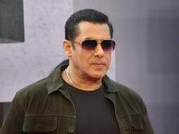 Photos: Salman Khan and others grace the trailer launch of Farrey