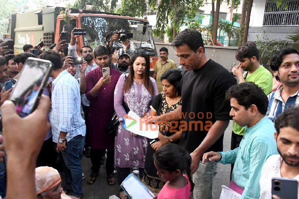 photos sonu sood snapped celebrating diwali with fans 4
