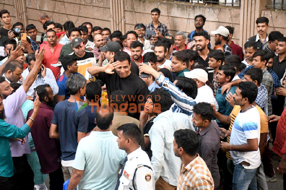 photos sonu sood snapped celebrating diwali with fans 6