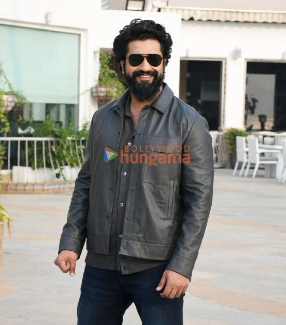 photos vicky kaushal snapped during sam bahadur promotions 5
