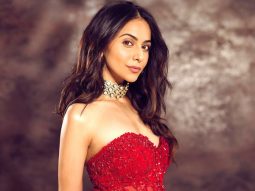 Rakul Preet Singh announces schedule wrap of her film with Neena Gupta; says, “Longggg work hours but great fun”