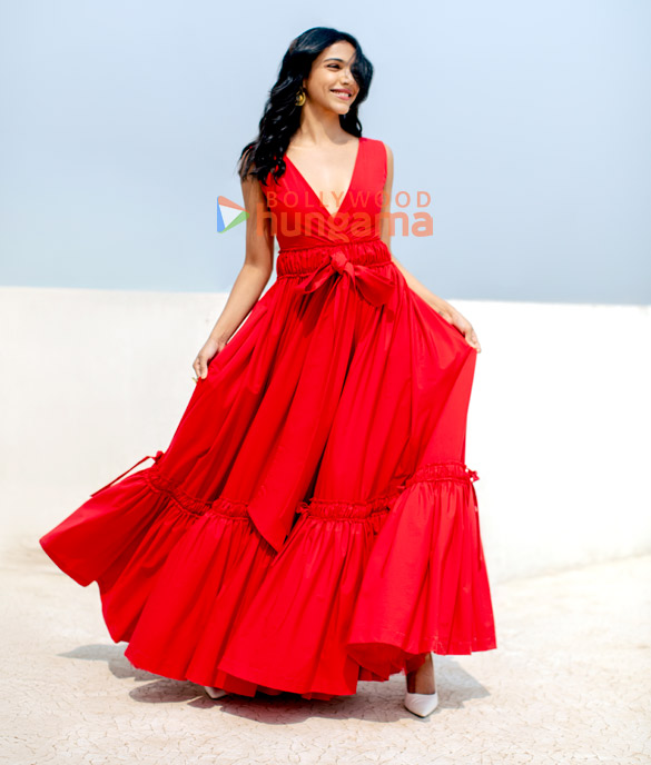 shriya pilgaonkar 5 5
