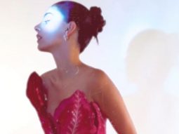 Tinkerbell in pink! Banita Sandhu’s mesmerizing photoshoot