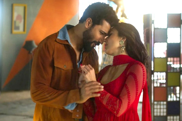 #2023Recap 24 most EMBARRASSING scenes and dialogues in Bollywood films this year