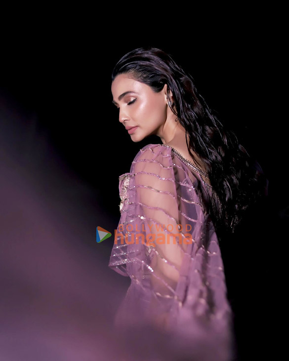 daisy shah 4 24