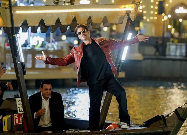Dunki in Dubai: Trailer of Shah Rukh Khan starrer illuminates Burj Khalifa; drone show light up the sky, watch Dunki in Dubai: Trailer of Shah Rukh Khan starrer illuminates Burj Khalifa; drone show light up the sky, watch