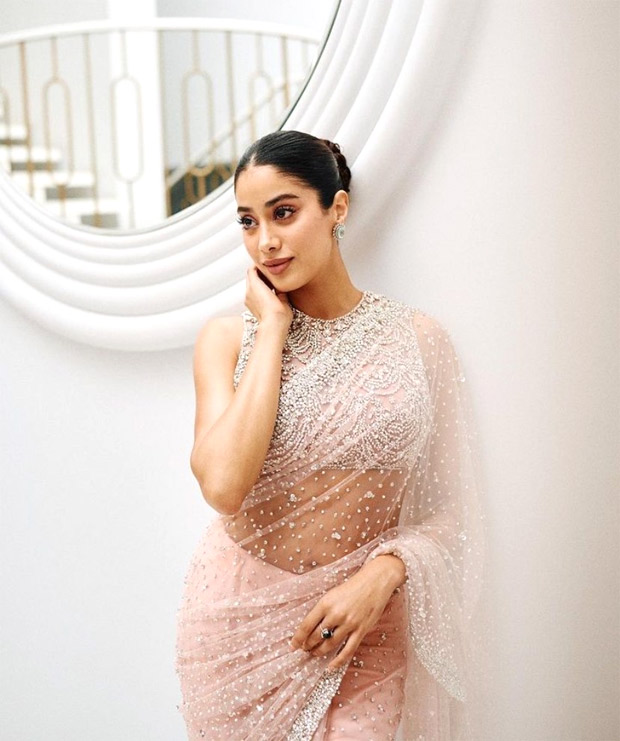 Janhvi Kapoor’s silver sequinned saree by Manish Malhotra is a perfect cocktail night staple
