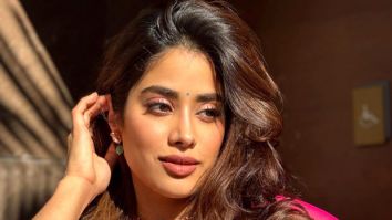 Janhvi Kapoor performs LIVE on ‘Jhingaat’ at an event; watch