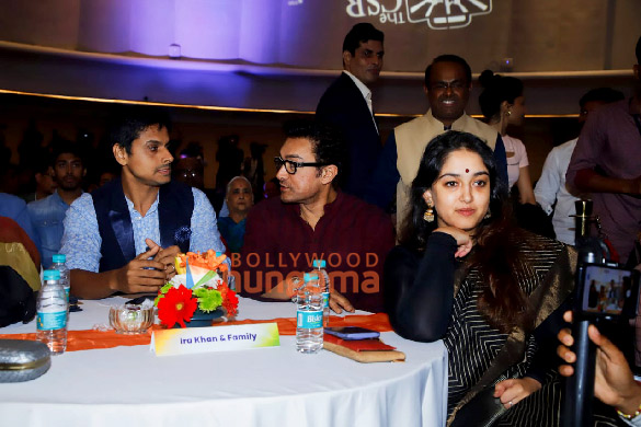 photos aamir khan and daughter ira khan snapped at an event 3