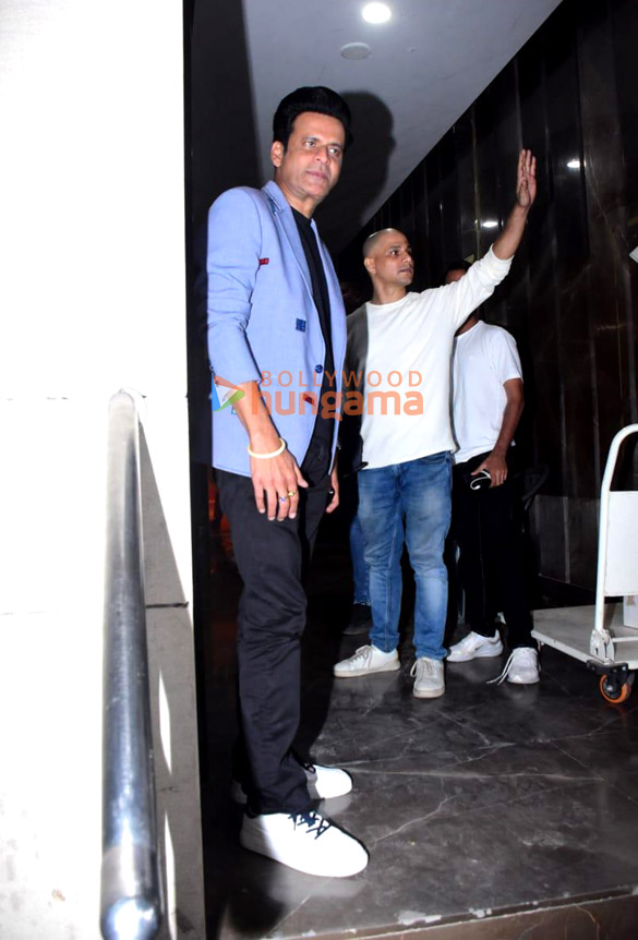 photos aditya roy kapur manoj bajpayee aparshakti khurana and arshad warsi spotted at food hall 6