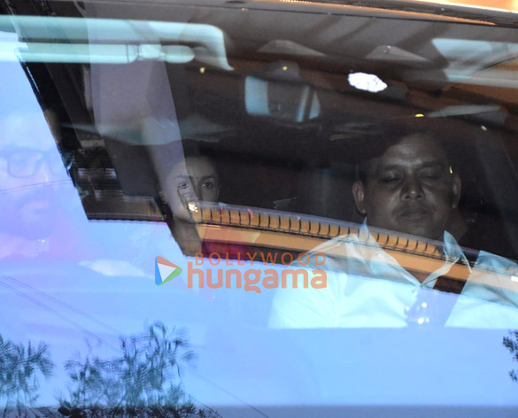 photos alia bhatt snapped in bandra 3 6