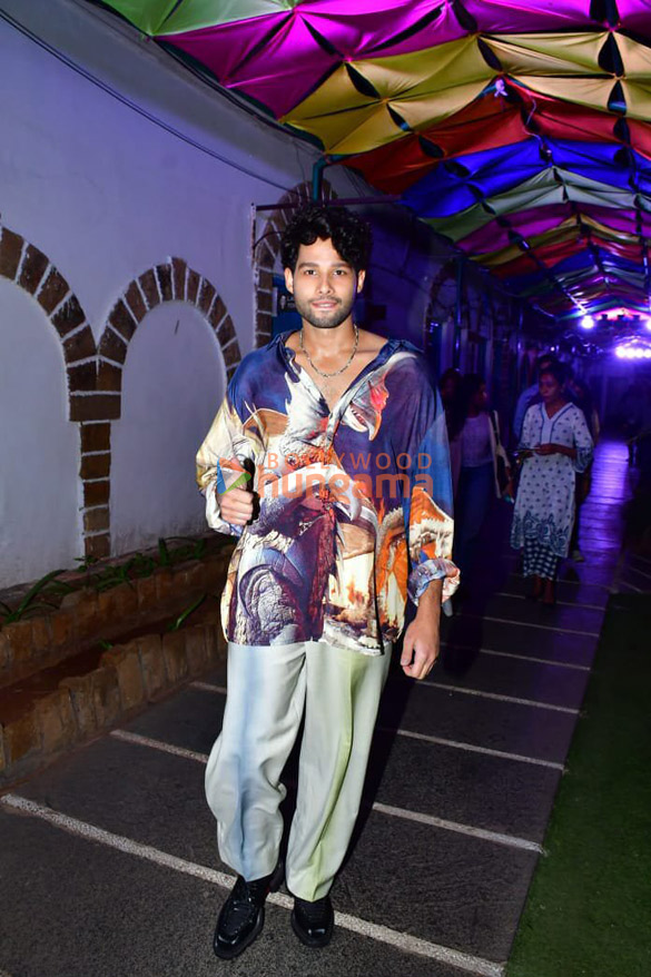 photos ananya panday siddhant chaturvedi and adarsh gourav attend the trailer launch of their film kho gaye hum kahan 2