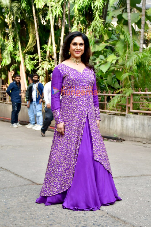 photos arshad warsi gauahar khan and meenakshi seshadri snapped on the sets of jhalak dikhhla jaa 7
