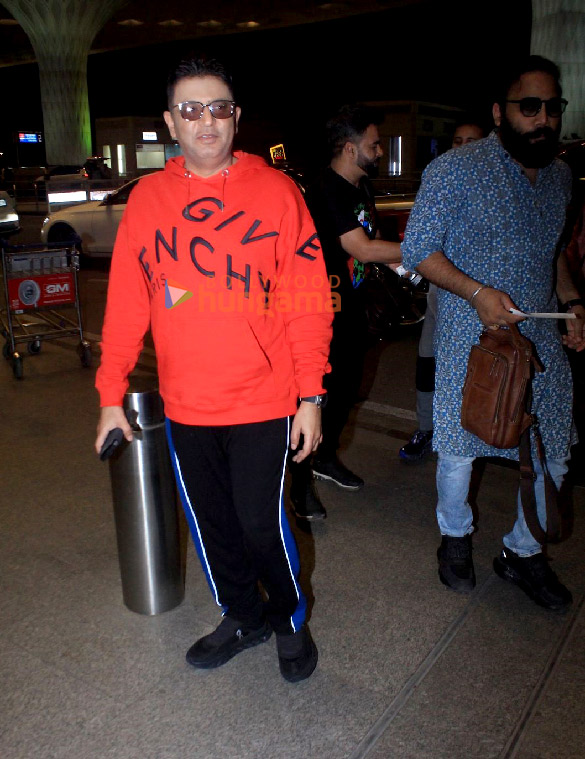photos bhushan kumar sandeep reddy vanga and shiv chanana snapped at the airport 2