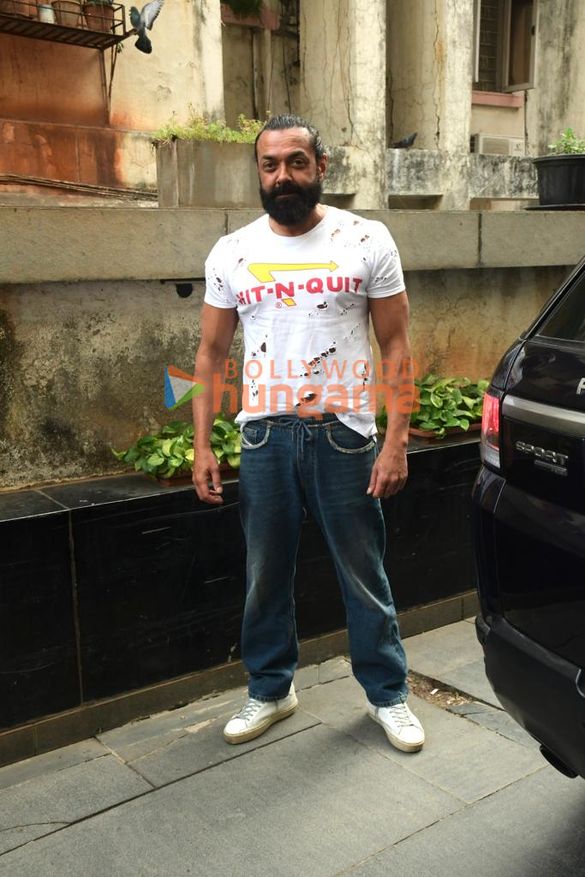 photos bobby deol snapped at shoot location in bandra 2