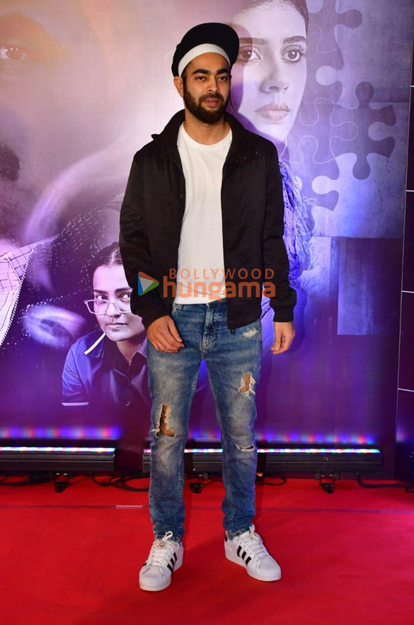 photos celebs grace the premiere of kadak singh 13
